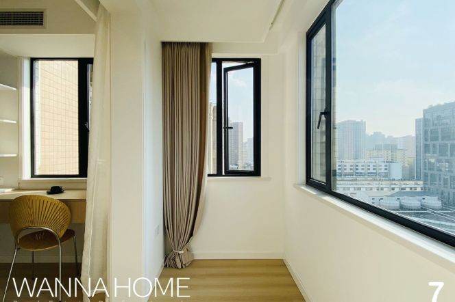 Garden Compound/Xujiahui CBD/Balcony/Good View/Large Storages/Heater/Cozy2br