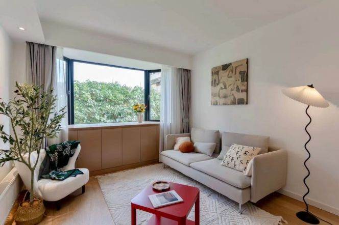 Elevator 1br-Nanyang Road-7 minutes to Line 2/7/14-Jing'an Temple