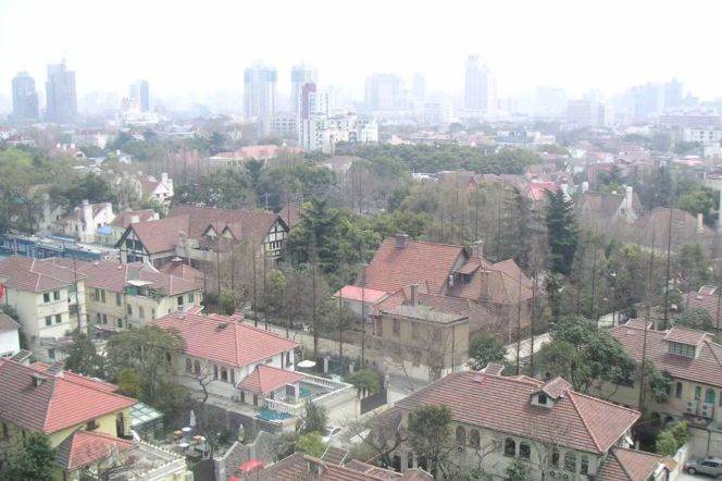 Jiangsu Rd. Duplex 5br and 5ba top floor nice view 