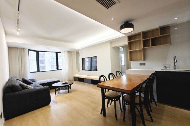 line 14 Wuding Road -2beds 2baths -elevator- modern design- bright - convenient location 