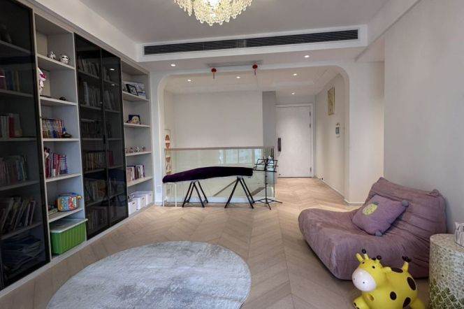 Lujiazui/5br3bt/central AC/floor heat/outdoor balcony/tennis court/pool