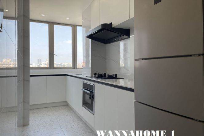 Awesome View+Great Compound+Spacious&Modern&Bright 1Bdr 1Bath Apt+Jing An Temple