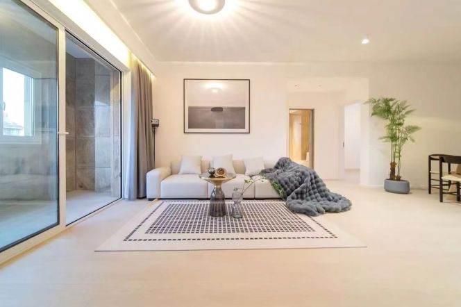 modern 3brs balcony floor heating nice view  beside big park in Gubei 25K