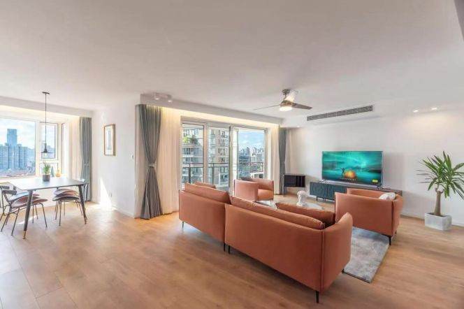 modern big 3brs floor heating open balcony near Su zhou river line 13,14 only 24K 