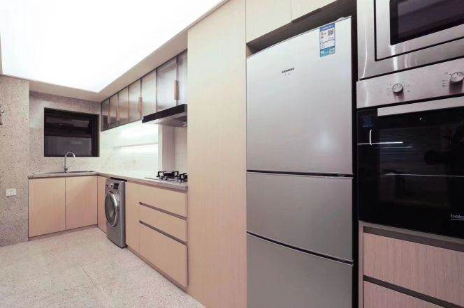 modern big 3brs floor heating modern furniture near Dapuqiao line 9 only 22K