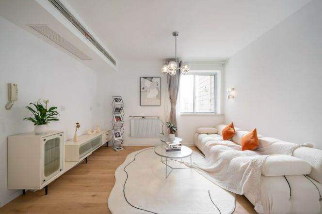 2 Brs, 1 Living room with Central ac/Wall Heating/Oven, 100 sqm @ Xujiahui station L1