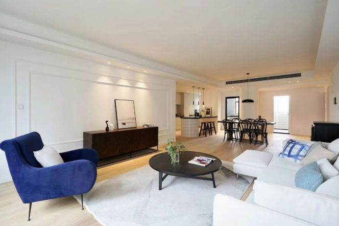 modern big 3brs wall heating open balcony beside Huang pu river line 7,12 many mall 31K