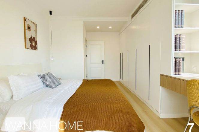 Garden Compound/Xujiahui CBD/Balcony/Good View/Large Storages/Heater/Cozy2br