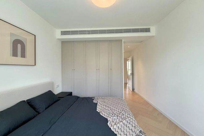 modern big 3brs floor heating modern furniture near line 11 and Su zhou river 25.3K