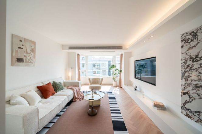 Moder3brs with floor heating belong to Xintiandi area