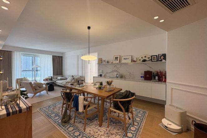 Suzhou Riverside-3beds 2baths 155sqm -Jing’an -Residential Complex 