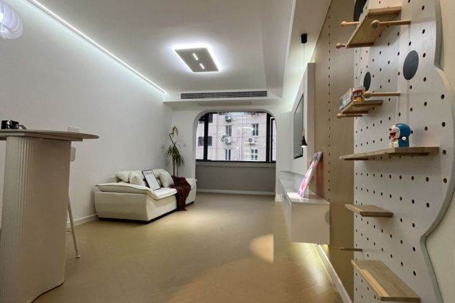 jiaotong uni elevator 1BR/big living room@L10/11