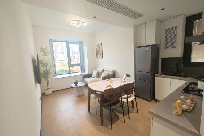 2br, new compound, subway L11Jiading Xincheng, Malls, 5.3k