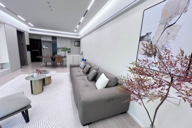Lujiazui/2br2bt/central AC/floor heat/club/tennis court/pool/gym/oven/dishwasher