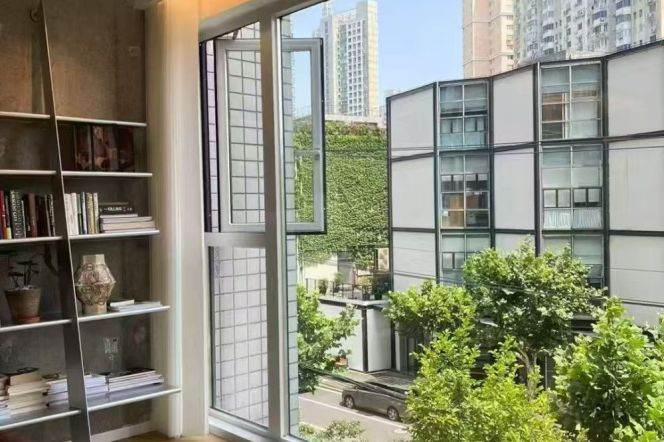 Modern 3brs with floor heating  belong to Jing an temple