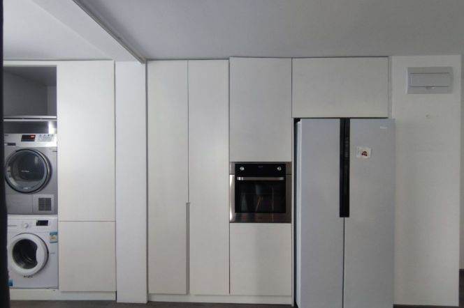 modern 3brs floor heating modern furniture near Xintiandi line 8,9,10,13,14only 23.5K