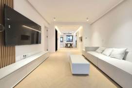 West Nanjing Rd /3br2bt/central AC/floor heat/dishwasher/outdoor balcony/oven/park space