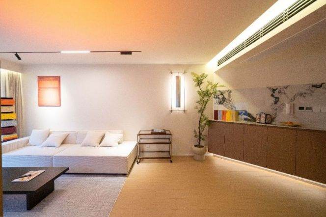 Wuding Rd metro/2br1bt/central AC/floor heat/oven/outdoor balcony