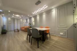 Modern 2brs with floor heating belong to Lujiazui