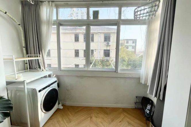 Changshu Rd. bright and cozy 1br green view