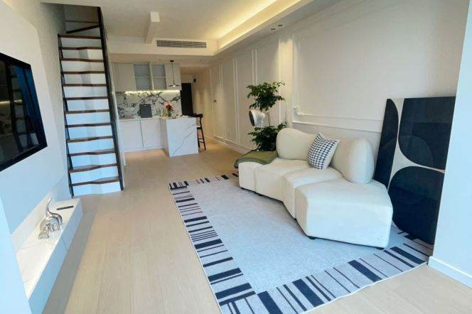 Modern 1br/2living &elevator/loft @Jiaotong University & Line 10/11