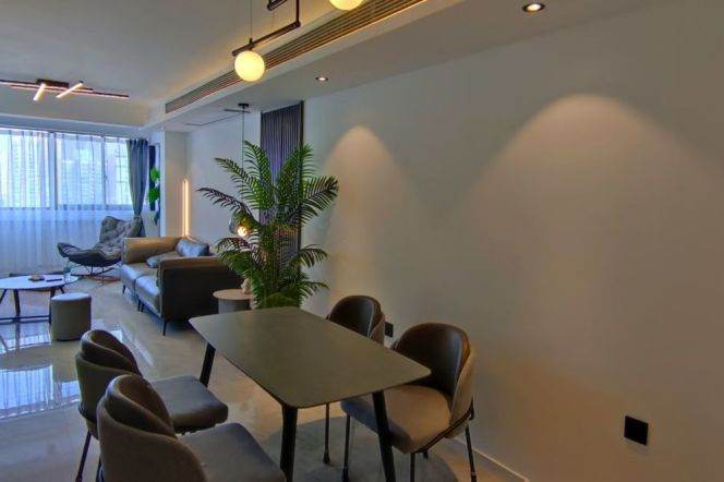 Modern 2+1br/130sqm &elevator/oven @Jiangsu Rd & Line 2/11