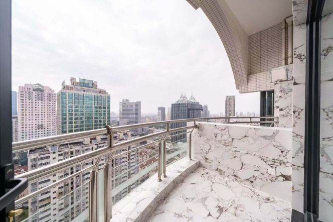 modern big 4brs floor heating open balcony huge living room in Hongqiao line2,10,15
