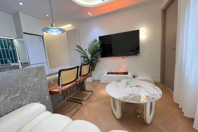 Cozy 1Br w. Wall heating/Central AC Jiangsu Rd Station