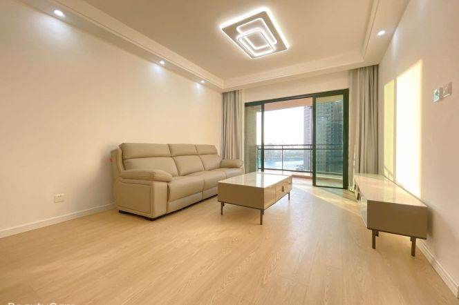 Modern 2brs with floor heating and balcony in Lujiazui