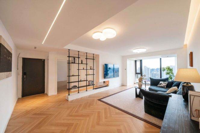 line 10/11 Jiaotong university -Modern 3beds high floor city view- comfortable 