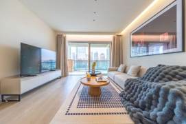 Lujiazui/3br2bt/central AC/floor heat/outdoor balcony/Huangpu River view/club/tennis court