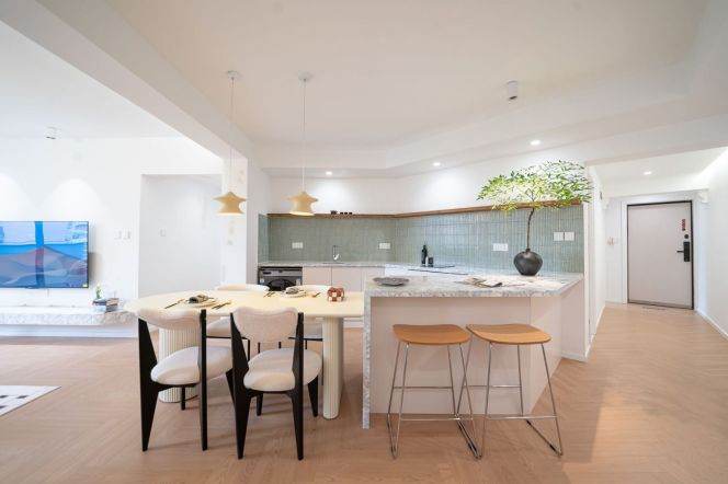 Chic Design 2+1Beds 2Bts Heating Oven Balcony@Yanping Road