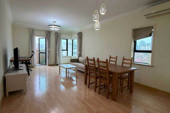 Well maintained 2BR 2BA in Ambassy Court/Shanghai Library, only 16.8k