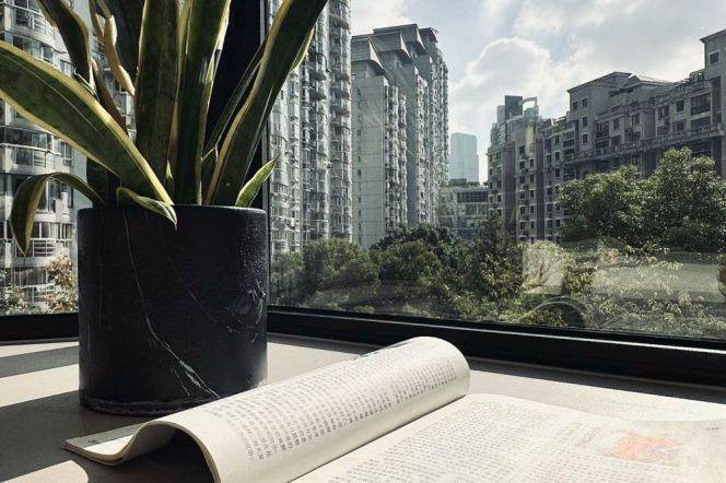 Garden Compound/Line 1/12/13 MT/Suzhou Creek/Elevator/Open Balcony/Large Storages/Cozy2+1br2bt