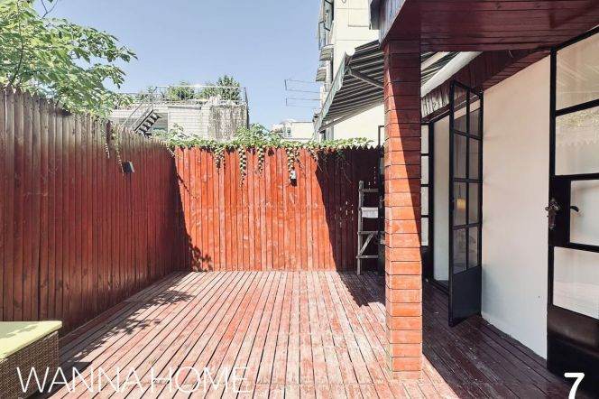 Quiet Compound/Jiangsu Rd+Jing'an Temple/Stairs/Lovely Terrace/Large Storages/Cozy1br