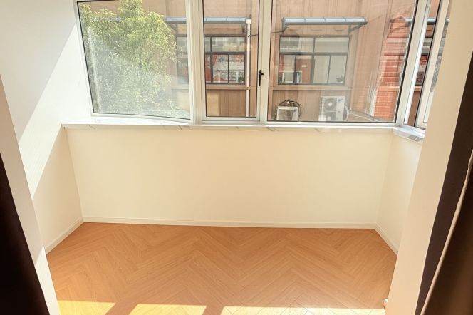  Fresh bright 2brs Nr lujiabang road M8/9