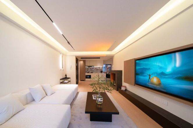 Great 3-bedroom apartment,large balcony,quiet