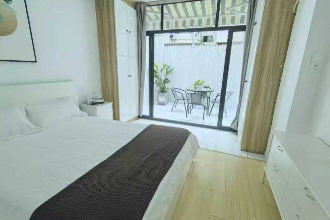 jiaotong uni 1BR/big yard @L10/11