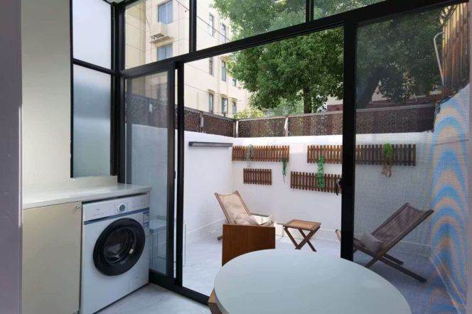 Cozy 1br +yard Nr middle Longhua road M7/12