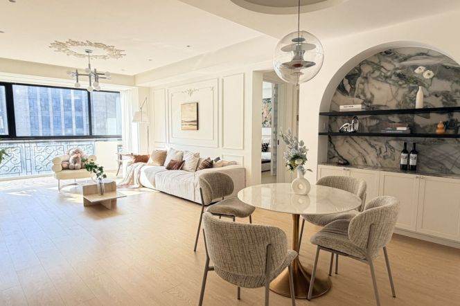 Modern 2brs with floor heating in central Xujiahui