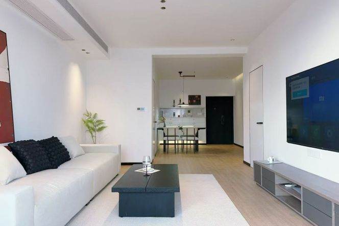 Modern 2brs with floor heating in central Zhong shan park