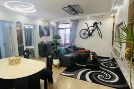 13k Cozy 2Br with open balcony Nr Jiangsu Rd.line2/11