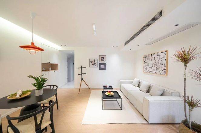 caobao rd elevator 2BR/big living room@L1/12