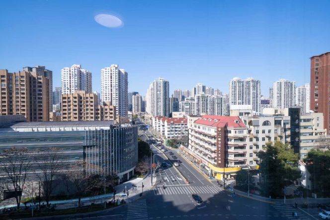 Brand new 2Br+Balcony with Great view @ L7 