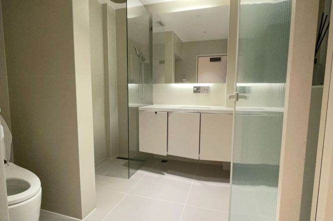 jiaotong uni elevator 1BR/big living room@L10/11