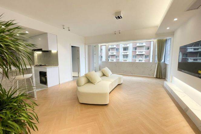 Elevator 1br-Zhongshan West Road-6 minutes to Lines 2/3/4-Zhongshan Park