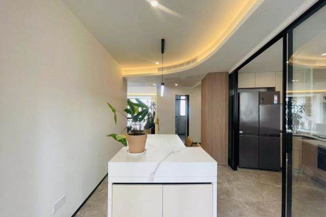 Elevator 3br-Nandan East Road-5 minutes to Line 1/9/11-Xujiahui