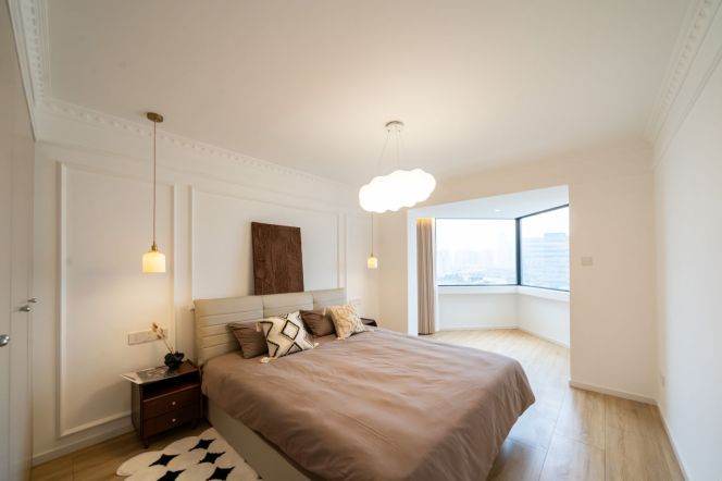 2 Brs, 1 Living room with Floor Heating/Central ac, 120 sqm @ Zhongshan Park L2