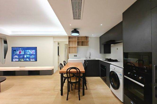 High end 2BR 2BA w floor heating near Wuding rd line 14