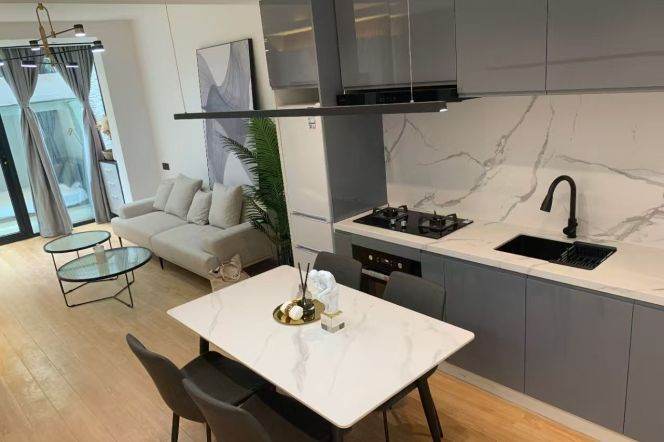 Brand-new 1br/2lr @guilin rd sta 5.9k